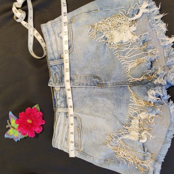 AKIRA Denim shorts Rhinestone fringed. - Picture 9 of 11